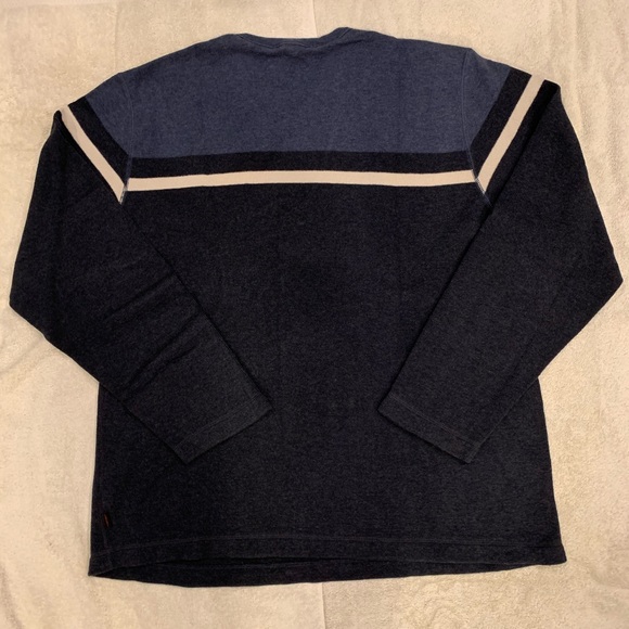 Banana Republic Sweater - Picture 3 of 3